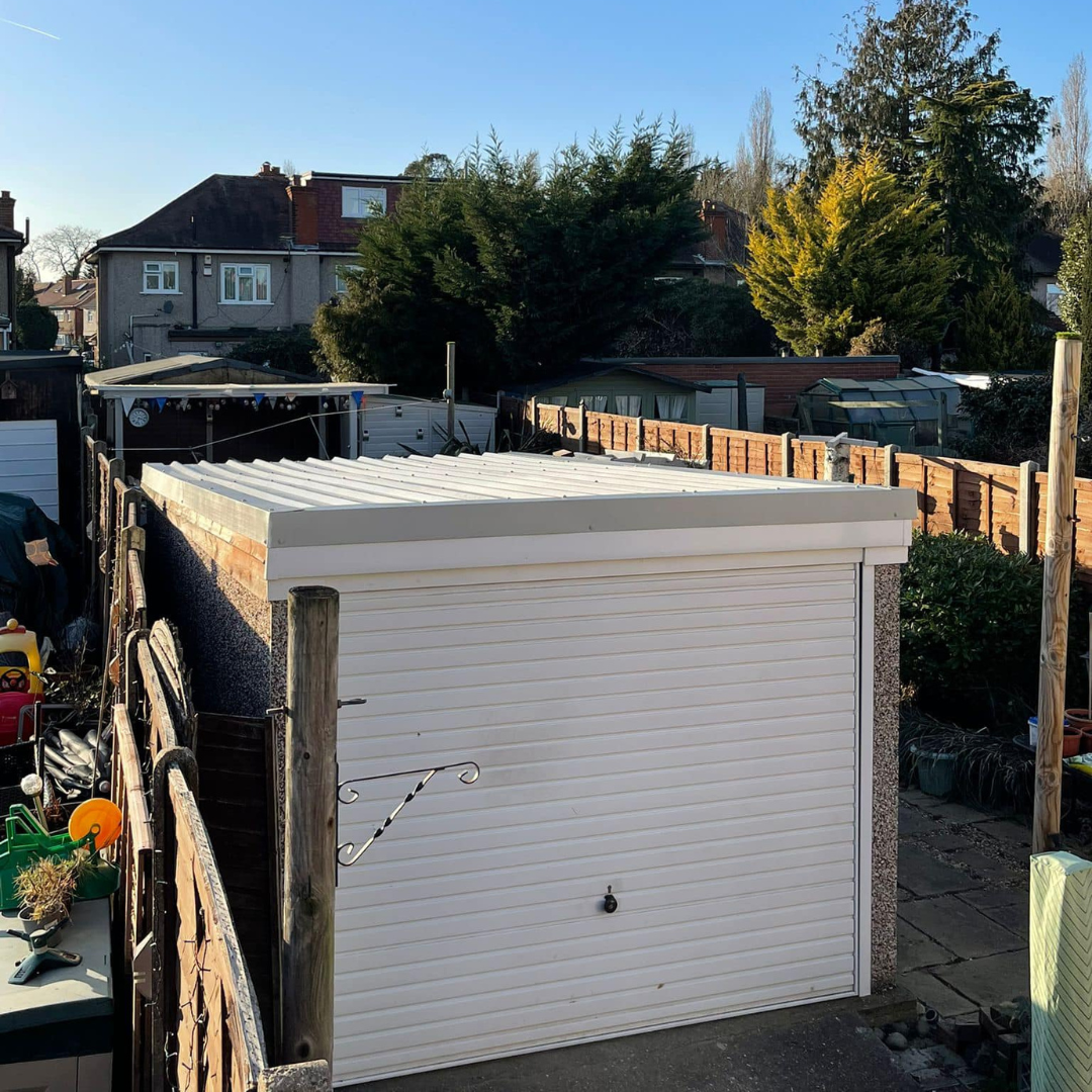 Detached Garage